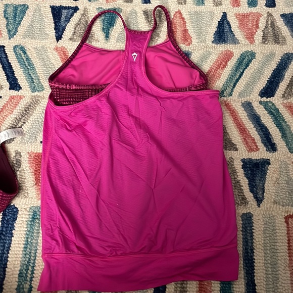 Ivviva pink leggings and tank top set - Picture 3 of 6
